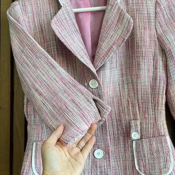 Size S Dynamite pink blazer - Picture 4 of 8